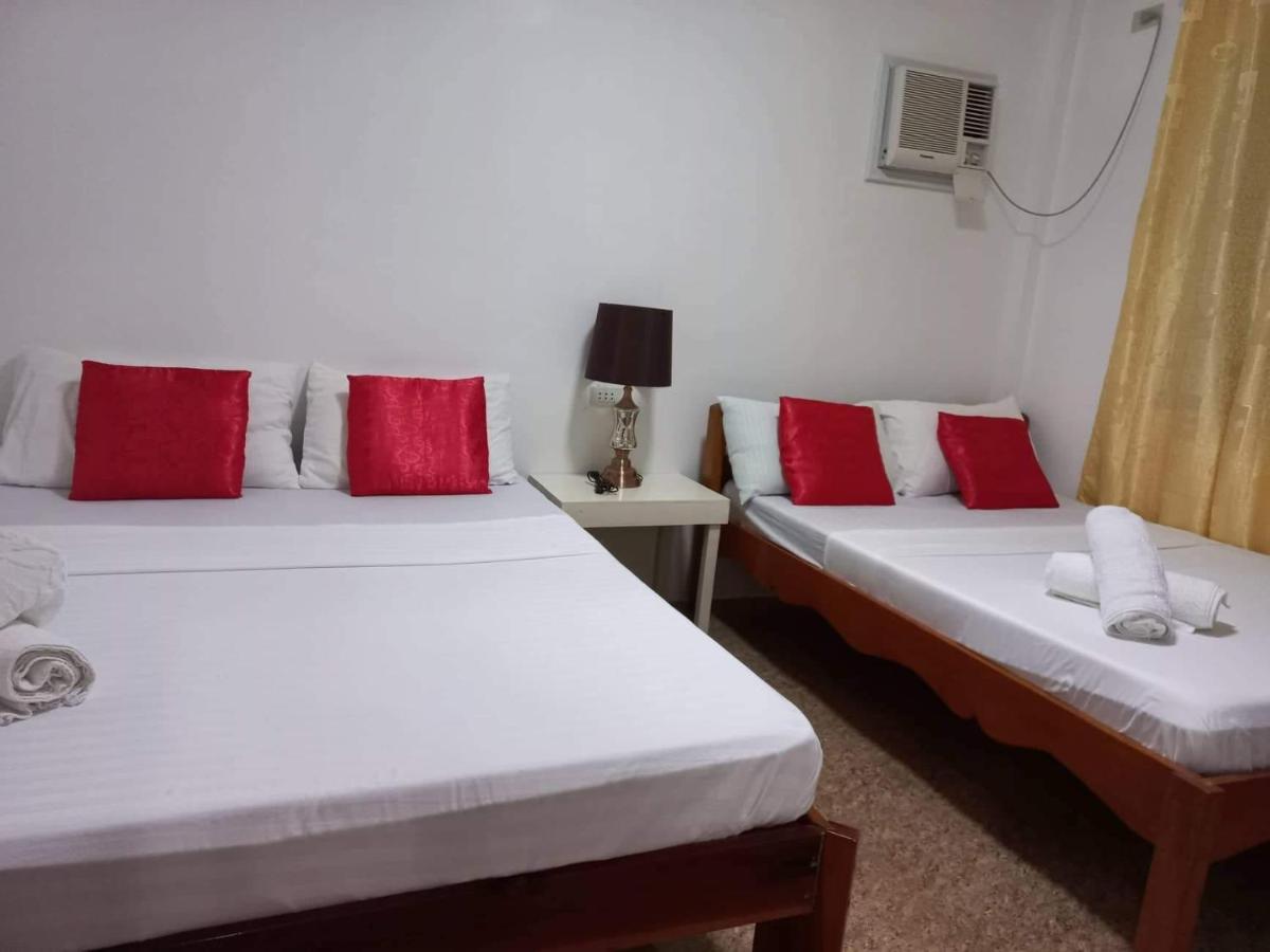 Foxtail Guesthouse Siargao Хенерал Луна Екстериор снимка